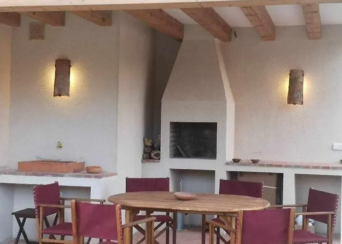 Hébergement de vacances La Alberca: Casa Con Jardin Y Piscina *