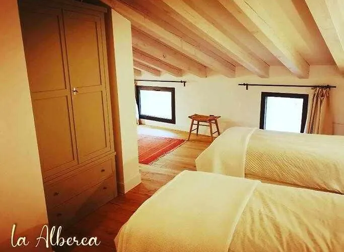 La Alberca: Casa Con Jardin Y Piscina * Tenzuela